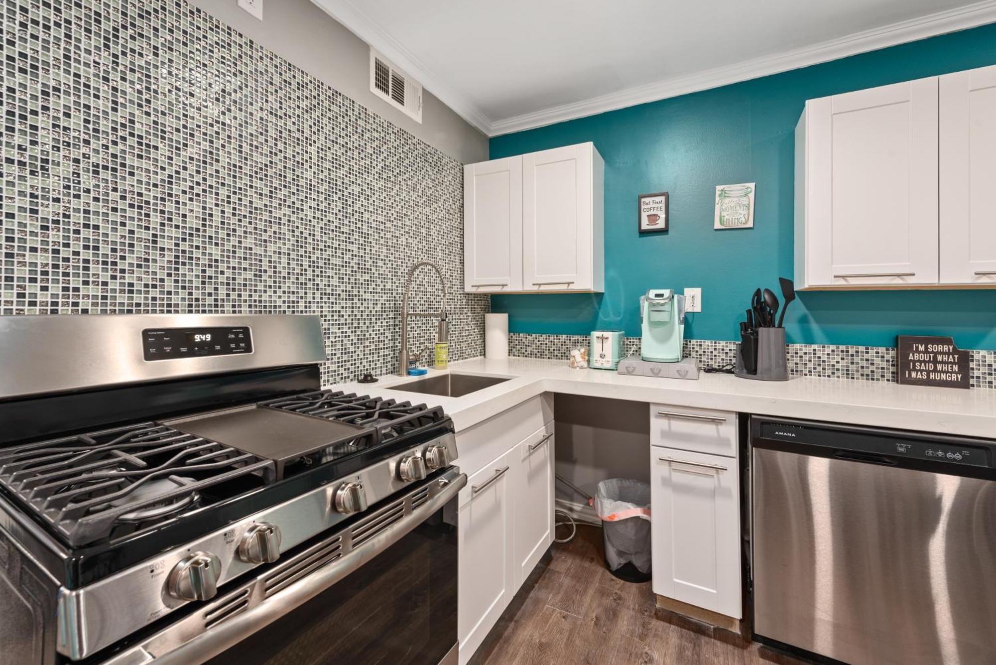Tiffany Hip Montrose Apt Near Medcenter Uh & Nrg Х'юстон Екстер'єр фото